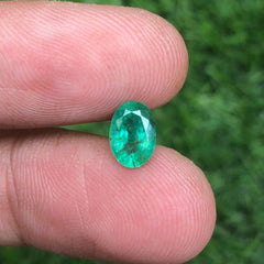 1.10ct Emerald for sale - Budh Ratna - Zamurd - Pachu Stone, Markat Mani Stone - 9x7mm