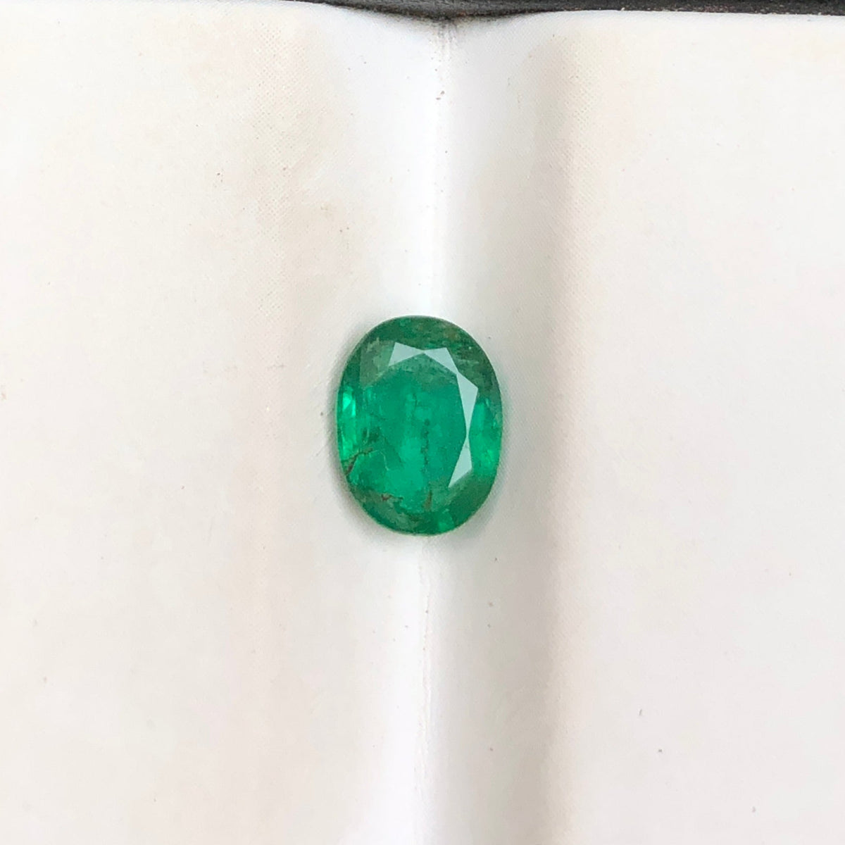 1.15Ct Emerald for sale - Budh Ratna - Zamurd - Pachu Stone, Markat Mani Stone - 9x7mm