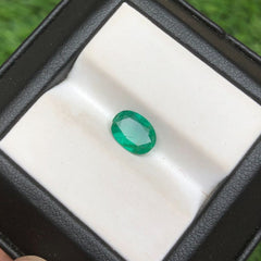 1.30Ct Emerald for sale - Budh Ratna - Zamurd - Pachu Stone, Markat Mani Stone - 10x7mm