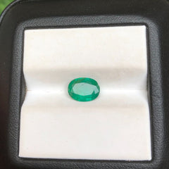 1.30Ct Emerald for sale - Budh Ratna - Zamurd - Pachu Stone, Markat Mani Stone - 10x7mm