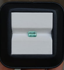 0.80ct Emerald for sale - Budh Ratna - Zamurd - Pachu Stone, Markat Mani Stone - 7x4.6x3mm