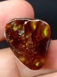 28ct Rainbow Mexican Fire Agate suitable for Pendant, Rare Fire Agate - Dimensions 22x21mm
