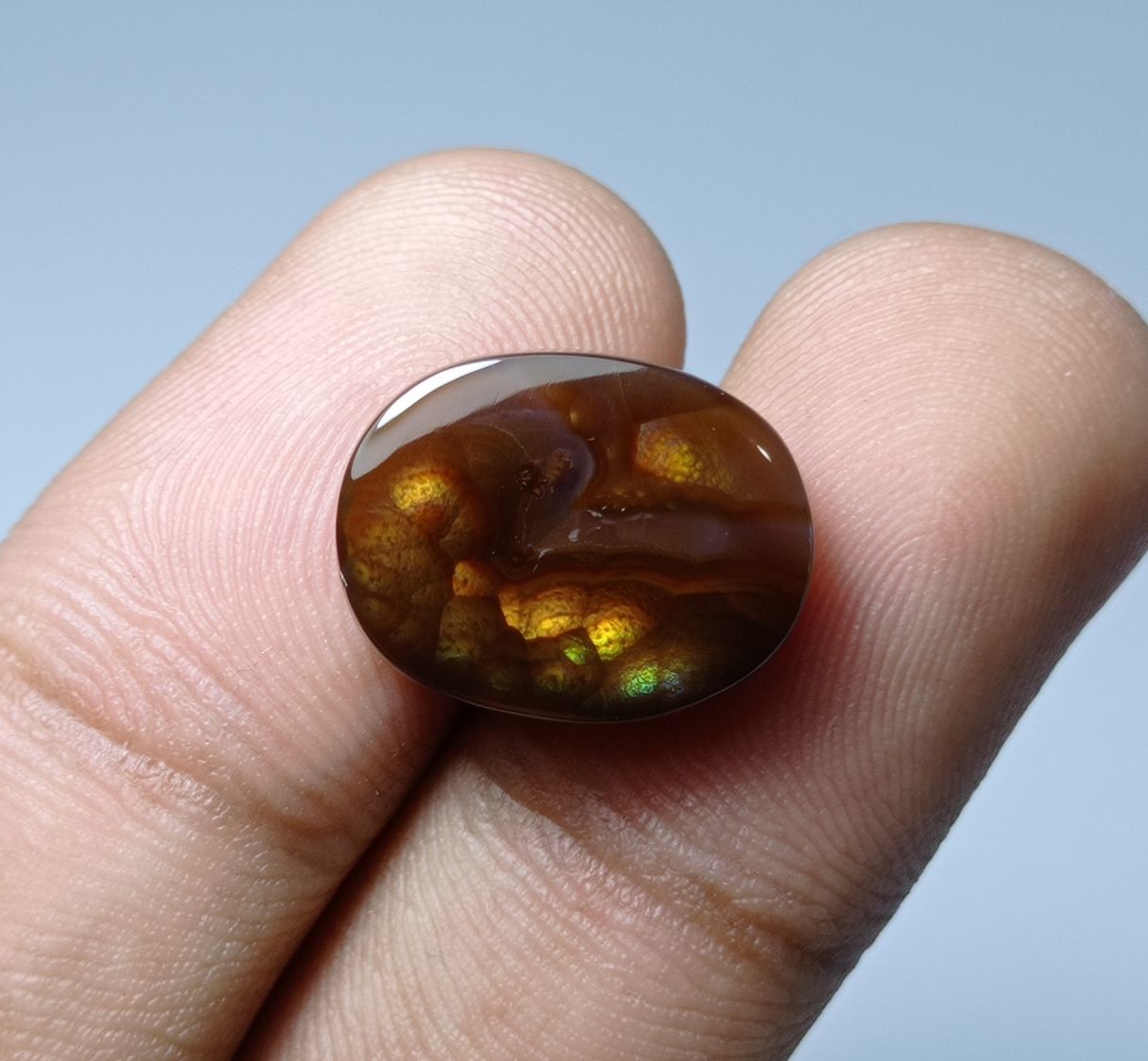 11.8ct Oval Shape Fire Agate - Perfect Gemstone Gift For All - Dimensions 17x13x5mm