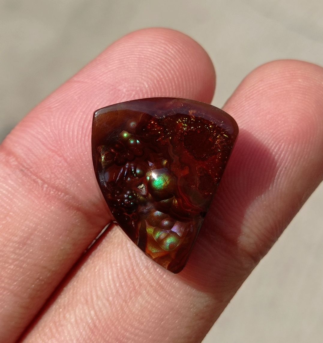 22.75ct Natural Mexican Fire Agate, Rare Fire Agate, Perfect gemstone Gift, Rare Gemstone than Diamonds, Dimensions 22x18x7mm