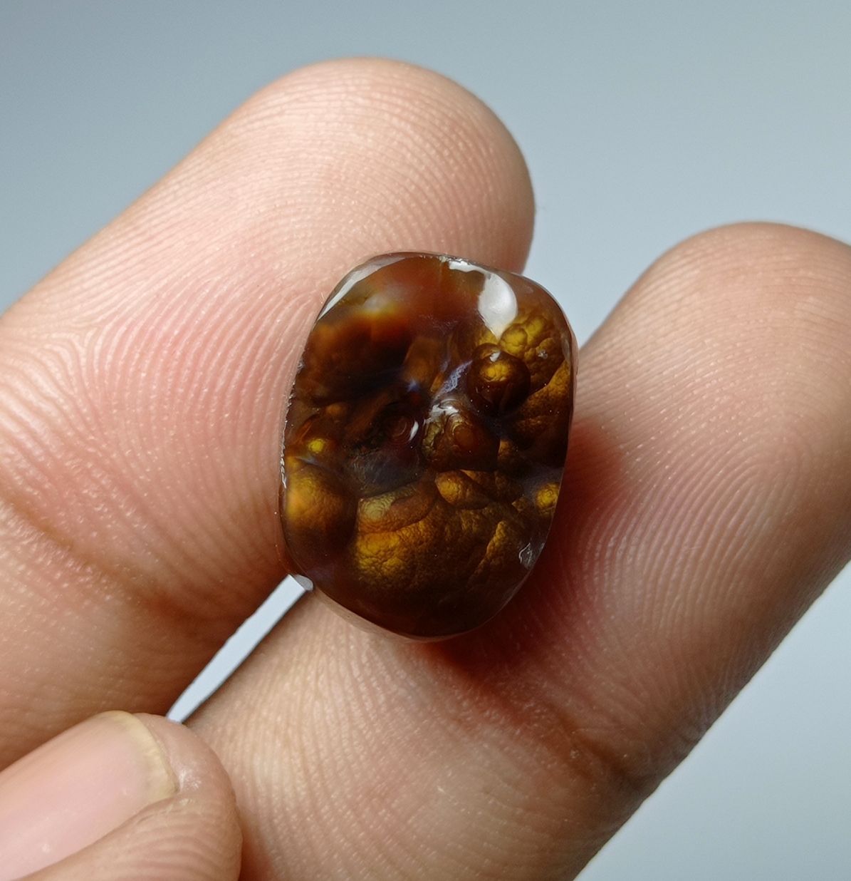 13.1ct Natural Carved Fire Agate, Dimensions 17x13x7mm