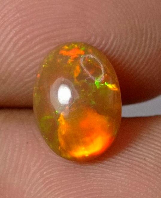 2.1ct AAA Quality Opal for Sale - White Fire Opal - Welo Opal - Honey Opal - October Birthstone -12x8mm