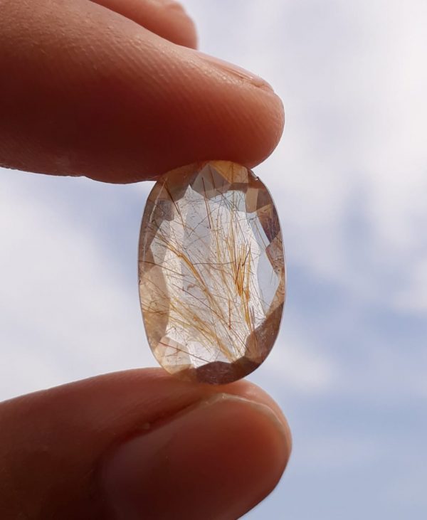 7.65ct Red Tourmalated Quartz - Red Rutile Quartz - Rutilated Quartz