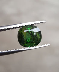 4.65 قيراط من حجر التورمالين الأخضر الطبيعي - تورمالين متعدد الأوجه - تورمالين جوهرة أكتوبر - 10x9x7 ملم