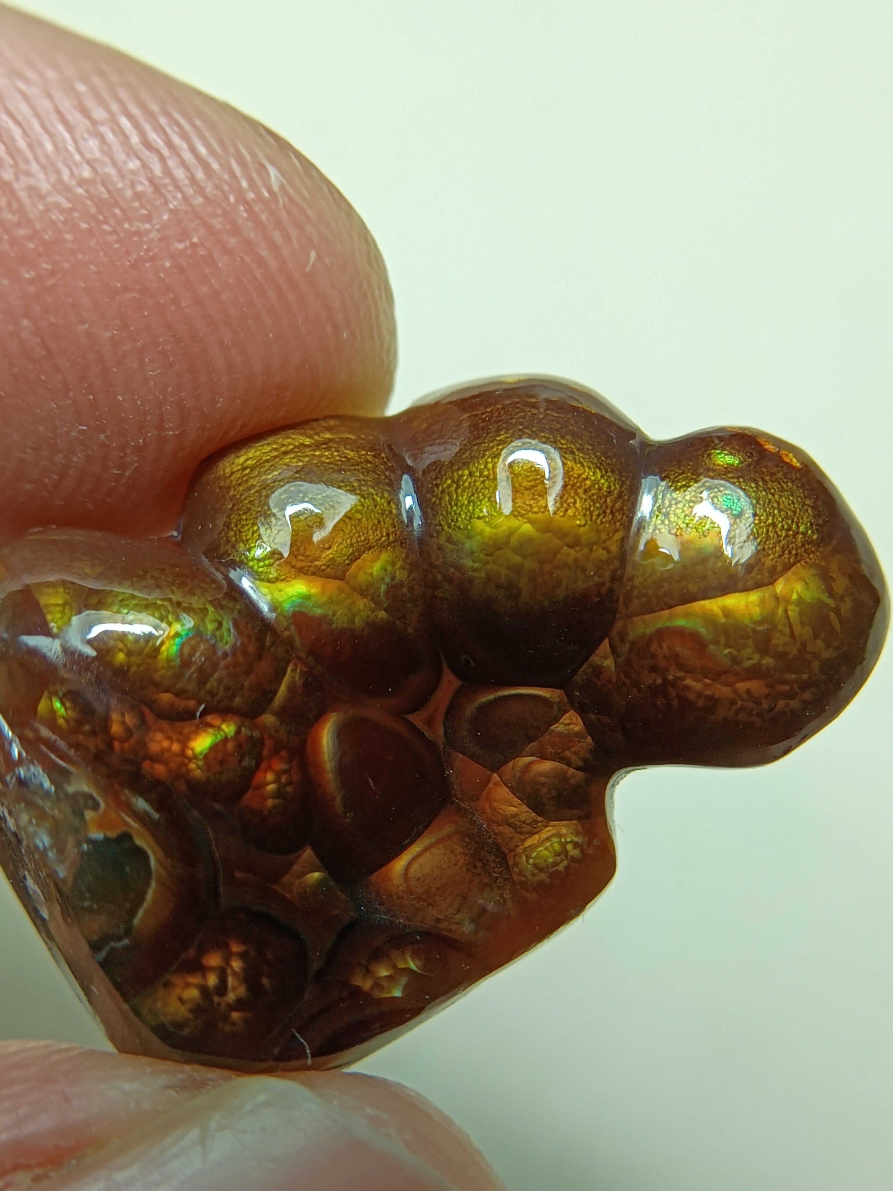 Rare Agate De Feugo -  Rare Fire Agate Carving