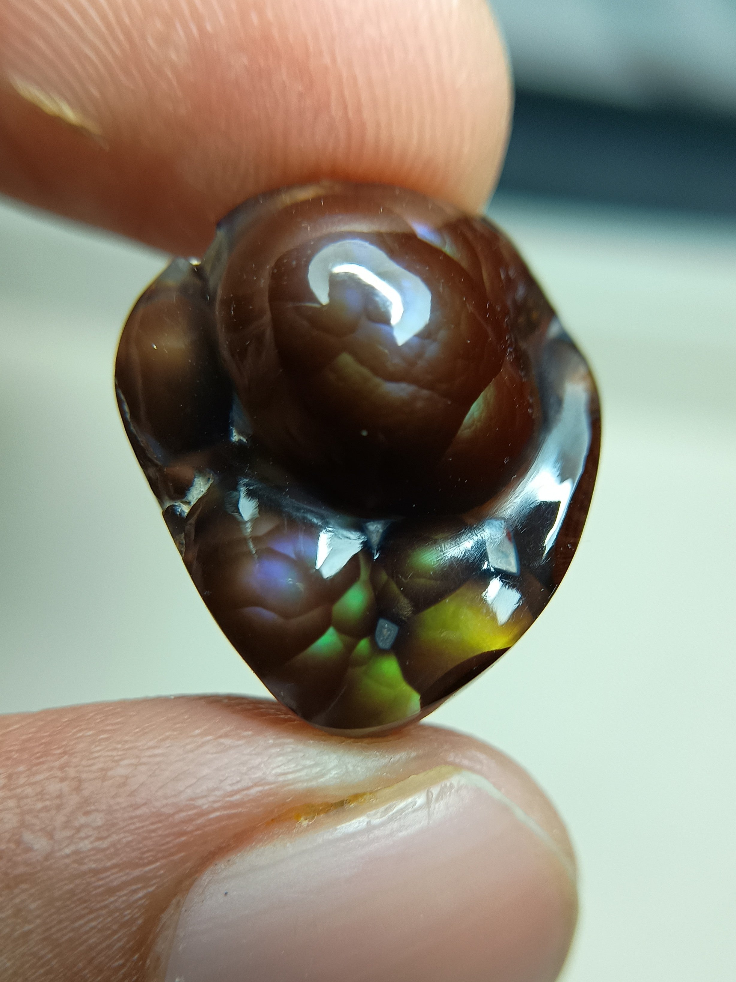 Rainbow Rare Fire Agate Carving - Agate De Feugo