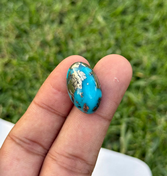 28ct Natural Turquoise - Feroza Stone