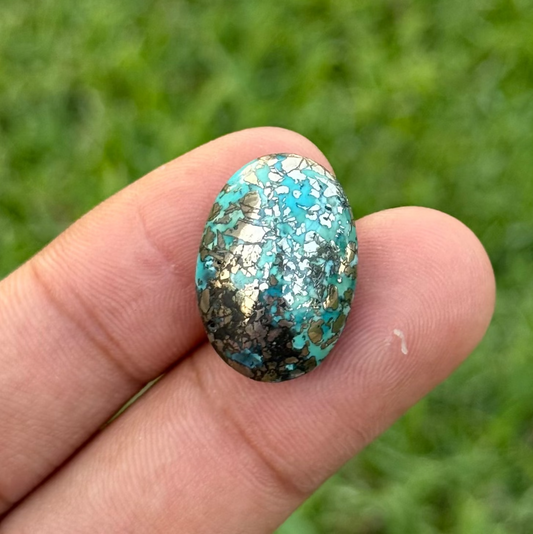 24.5ct Natural Turquoise - Feroza Stone