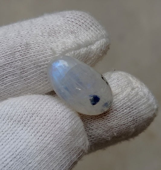 حجر القمر 12.35 قيراط للبيع - حجر القمر Adularia - حجر القمر قوس قزح - حجر بخت شهر يونيو - 20x12x6mm