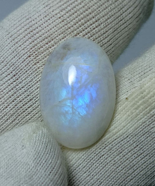 حجر القمر 7.7 قيراط للبيع - Adularia MoonStone - حجر القمر قوس قزح - حجر بخت شهر يونيو -18x12x4mm
