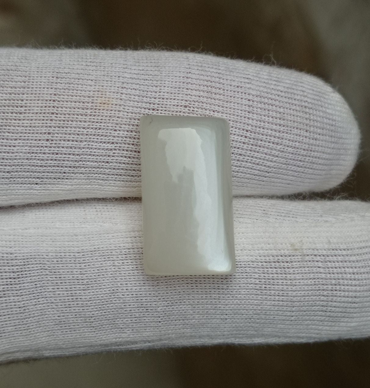 17.3ct Milky Moonstone with White Sheen - Adularia Moonstone - June Birthstone - 20x11x7mm