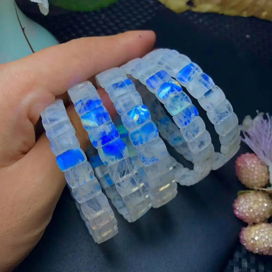 سوار من حجر القمر والأحجار الكريمة باللون الأزرق الطبيعي، مجوهرات الإسورة، قطر 7.5 بوصة
