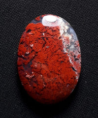 32.8ct Moss Agate - Red Moss Agate - 29.2x21x7mm