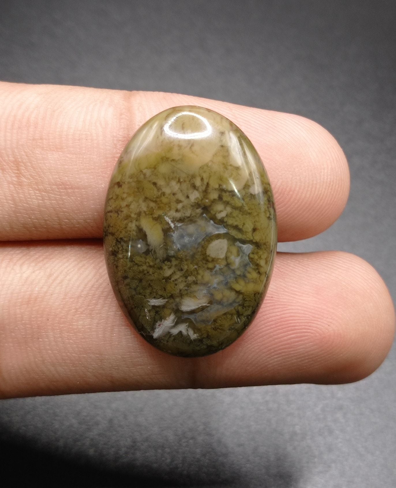 26.6ct Moss Agate - Green Moss Agate - 30x20.5x5.5mm