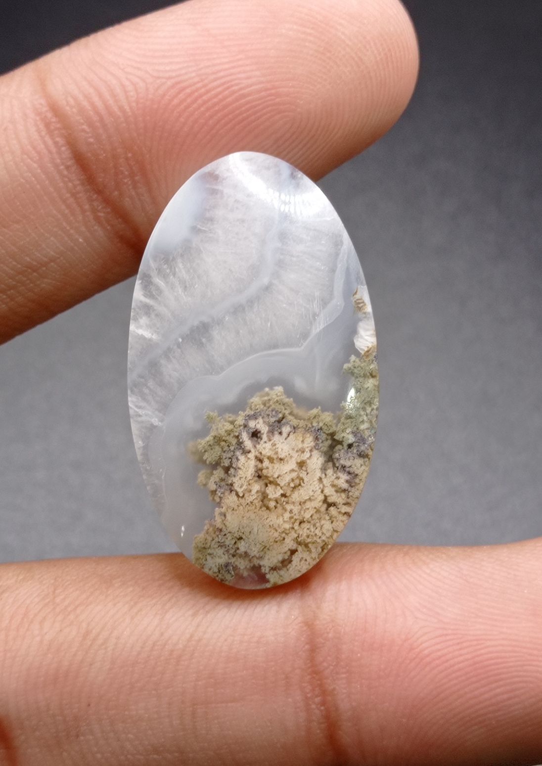 26ct Moss Agate - White Moss Agate - 33x19x5mm