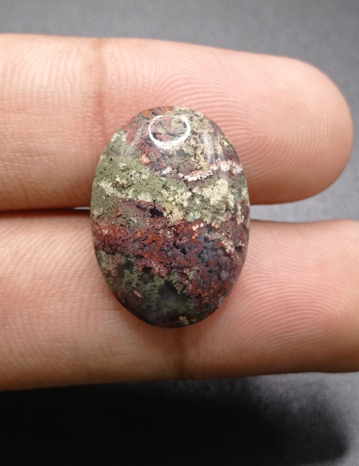 15.8ct Moss Agate - Red Moss Agate - 23x16.5x6mm