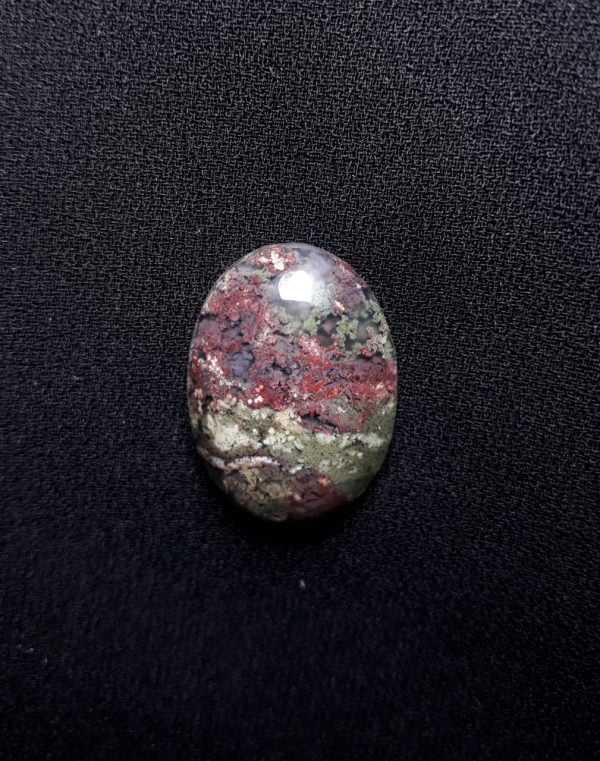 15.8ct Moss Agate - Red Moss Agate - 23x16.5x6mm