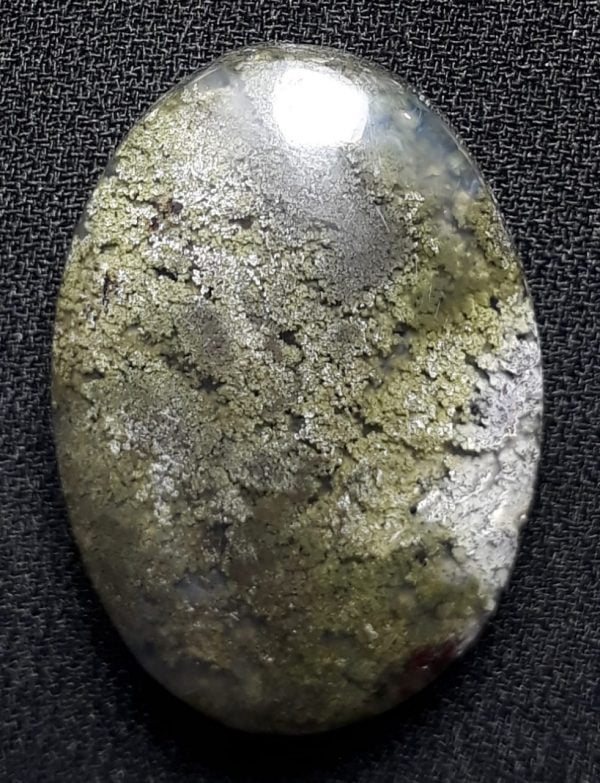 29.9ct Moss Agate - Green Moss Agate - 28x19x9mm