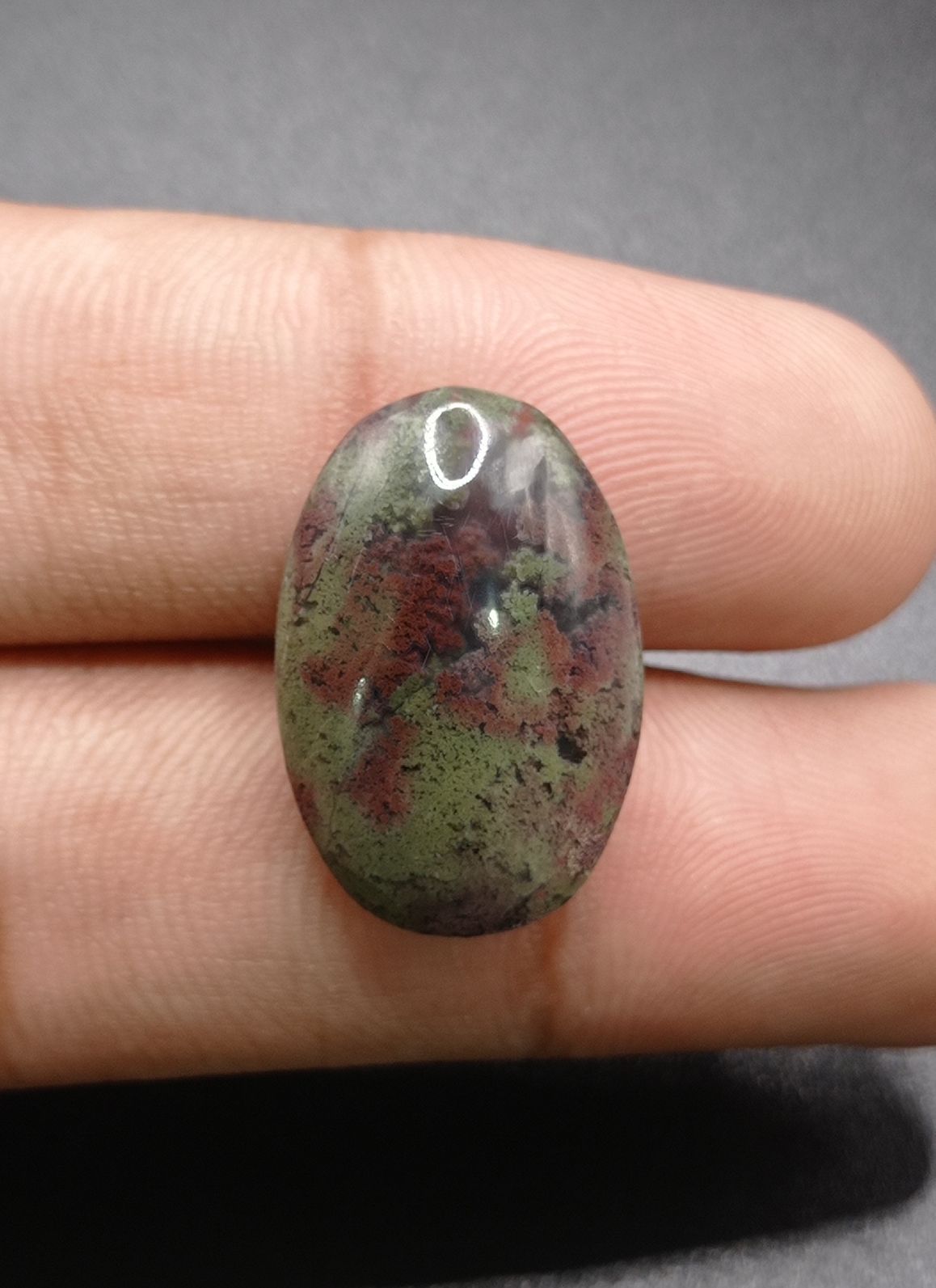 19ct Moss Agate - Green Moss Agate - 23x15.5x7mm