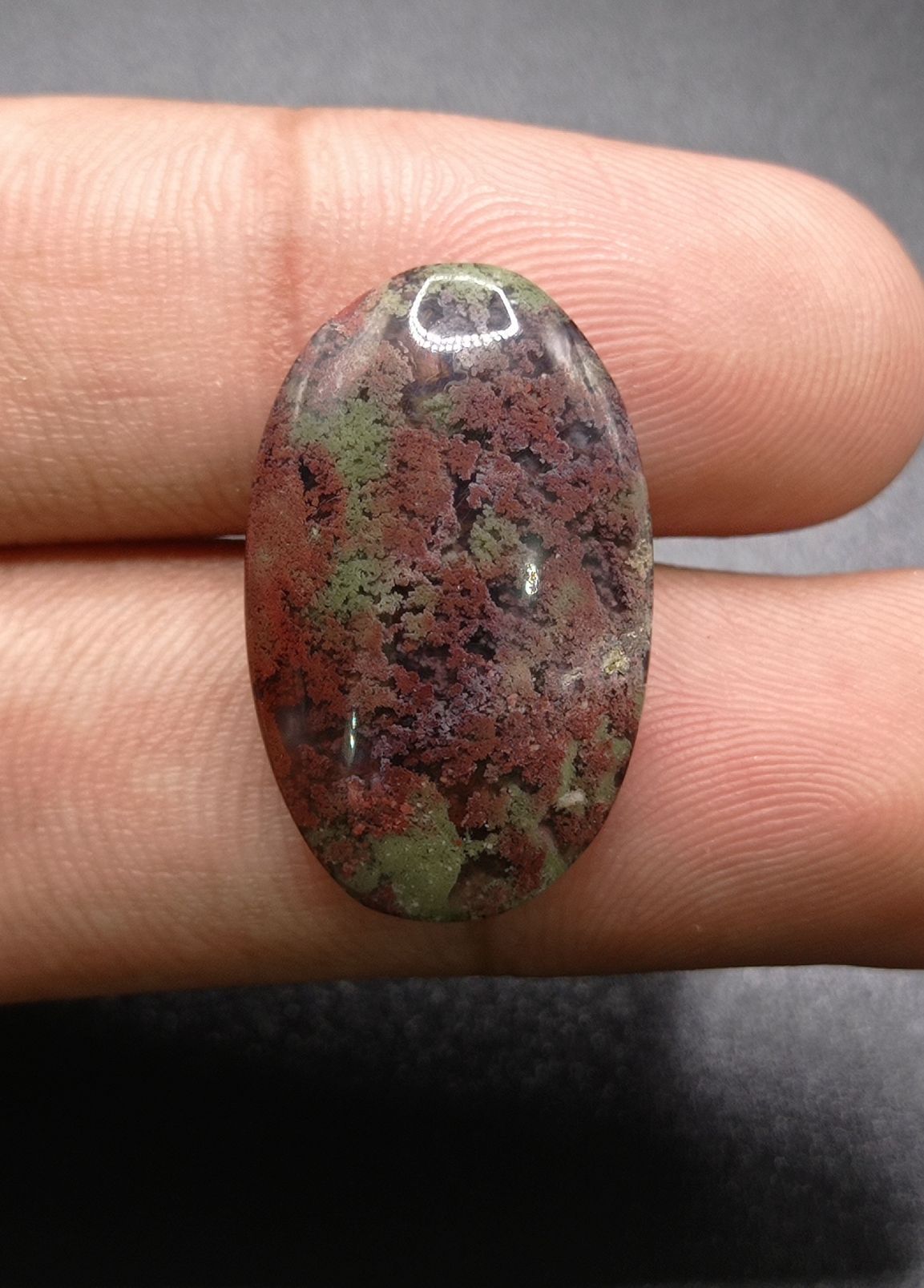 21.3ct Moss Agate - Red Moss Agate - 26x16.5x6.2mm