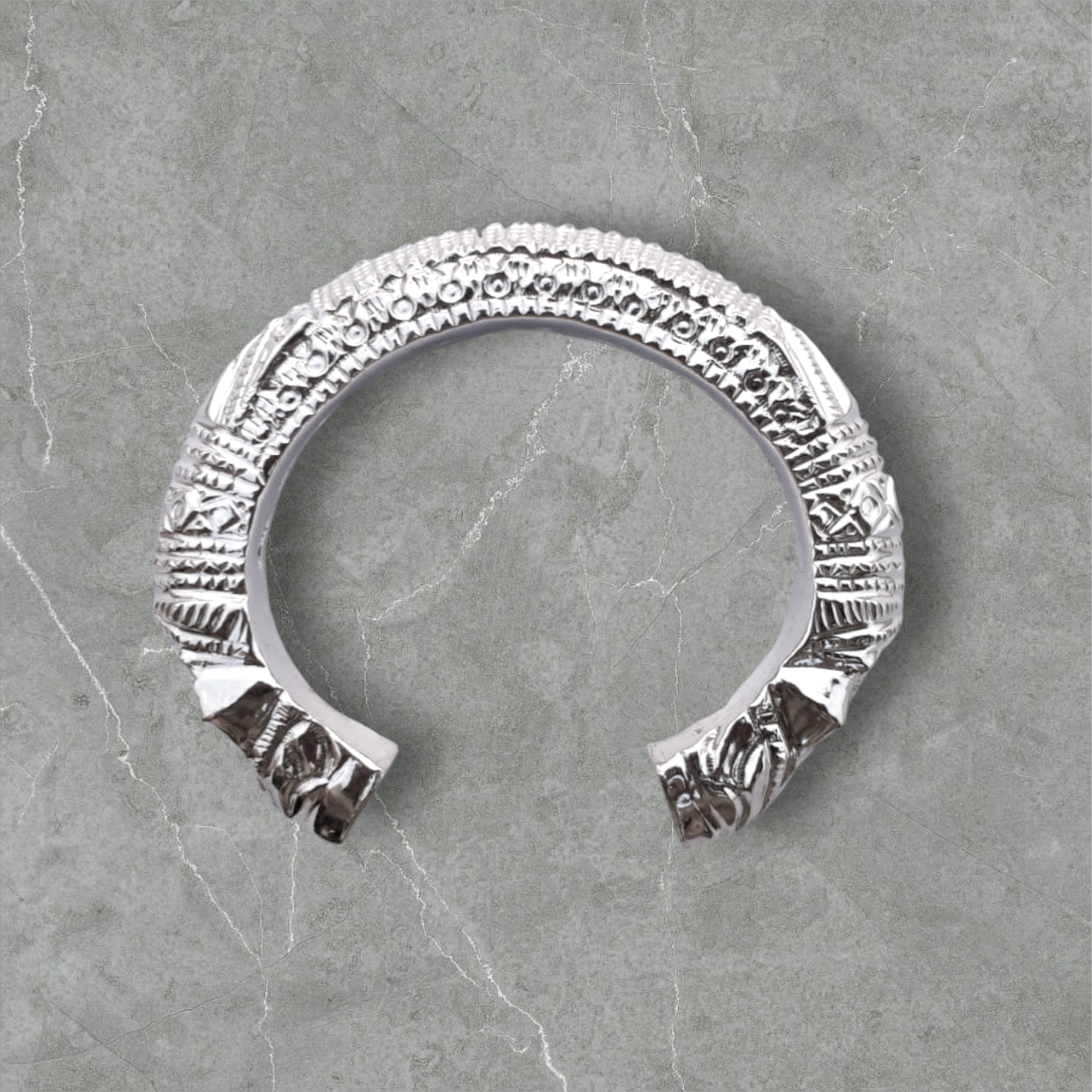 Vintage Mughal Era Handmade Bracelet (Gokhru) in Sterling Silver