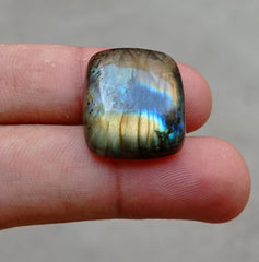 29.8ct Labradorite Cabochon - Spectrolite- Black Moon Stone - 23x20mm