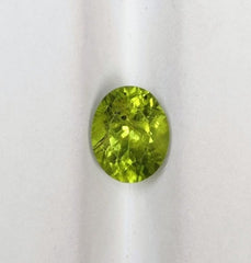 2.9ct Peridot Gemstone- Olivine - Chrysolite Gem - August Birthstone -  12x9mm