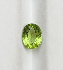 2.75ct Peridot Gemstone- Olivine - Chrysolite Gem - August Birthstone - 9.6x7.5x4.6mm