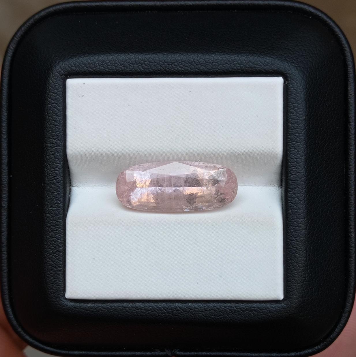 7.8ct Topaz - Pink Topaz Faceted Gemstone - Novemeber Birthstone - 19x18x6mm
