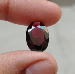 7.85ct Rhodolite Garnet - Natural Faceted Rhodolite Garnet - Symbolizing Love, Strength, and Inspiration - 16x12x5mm