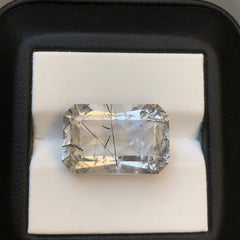 7.3 قيراط من الكوارتز التورماليني الأسود - كوارتز روتيل أسود