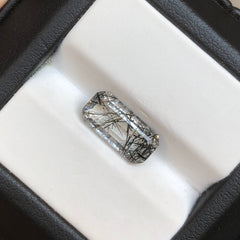 7.3 قيراط من الكوارتز التورماليني الأسود - كوارتز روتيل أسود