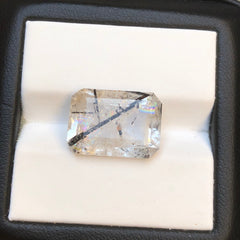 7.3 قيراط من الكوارتز التورماليني الأسود - كوارتز روتيل أسود