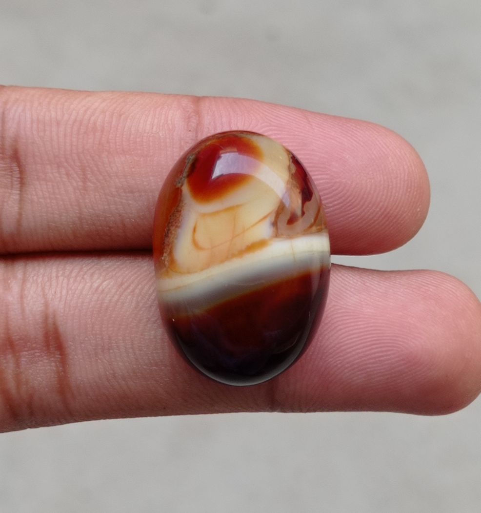 41.1ct Abstract Agate - Sulaimani Aqeeq - 29x20x9mm