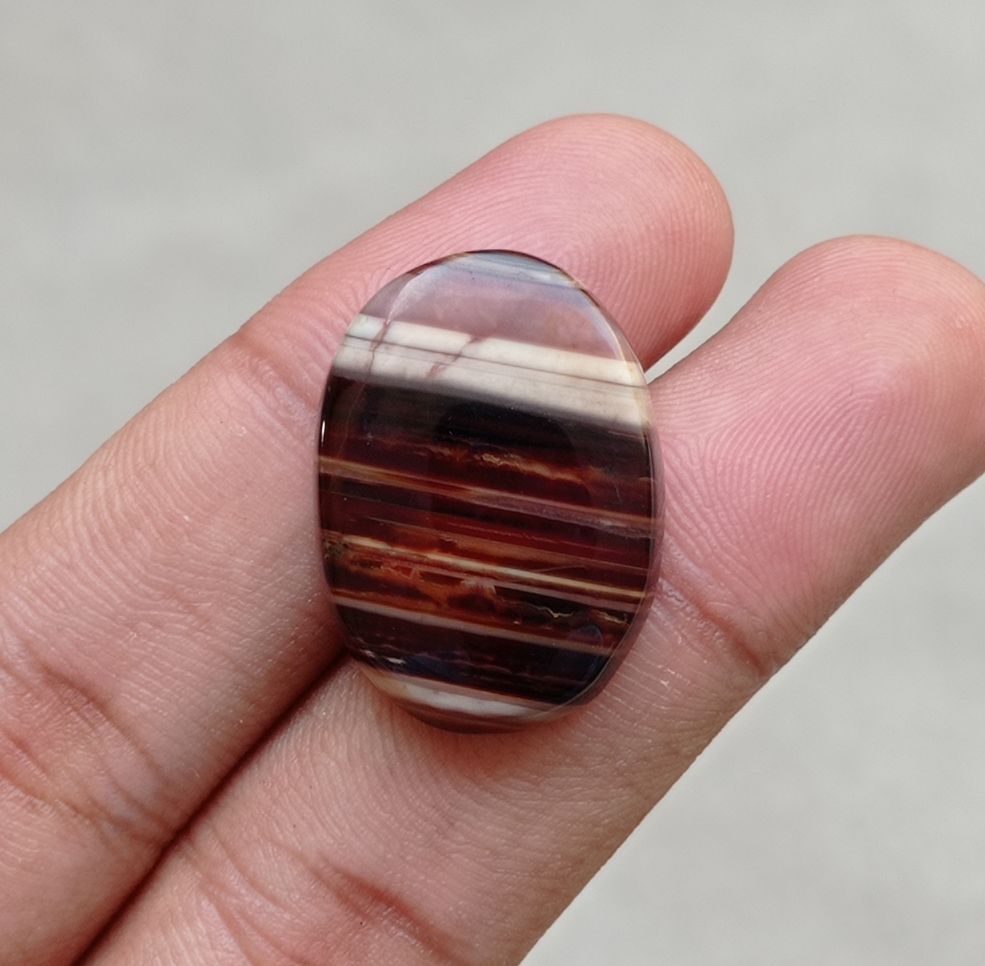 32ct Banded Agate - Sulaimani Aqeeq - 28x20x7mm