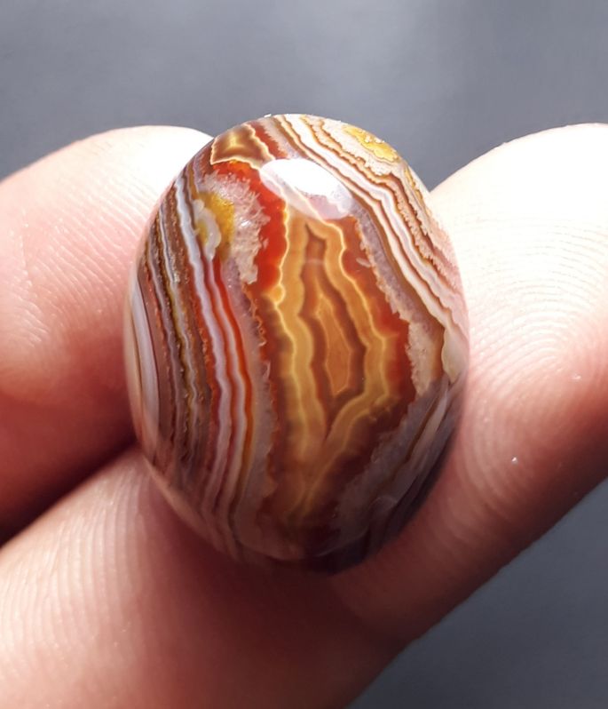26.3ct  Abstract Agate Cabochon- Sulaimani Aqeeq - 22x17mm