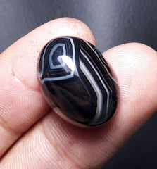 Onyx Agate Cabochon - Sulaimani Aqeeq - 20x15mm