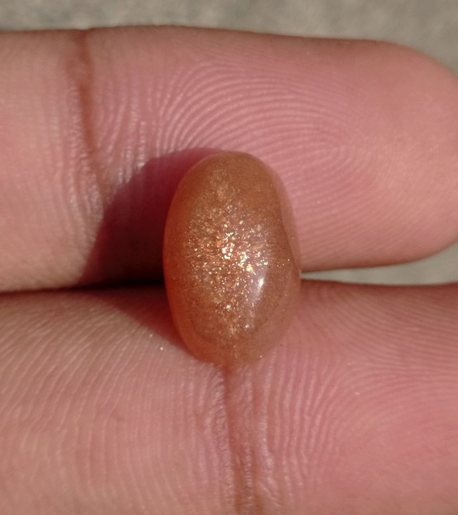 6.6ct Natural Sunstone Cabochon - Heliolite - Aventurescent Feldspar - August Birthstone - 14x9x7mm