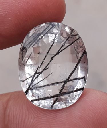 18.9ct Top Quality Black Tourmalated Quartz - Black Rutile Quartz