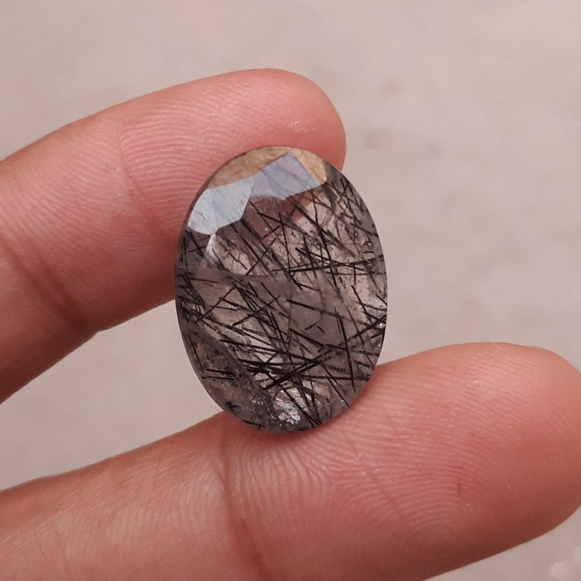 19ct Black Tourmalated Quartz - Black Rutile Quartz - Rutilated Quartz - 22x16x8mm