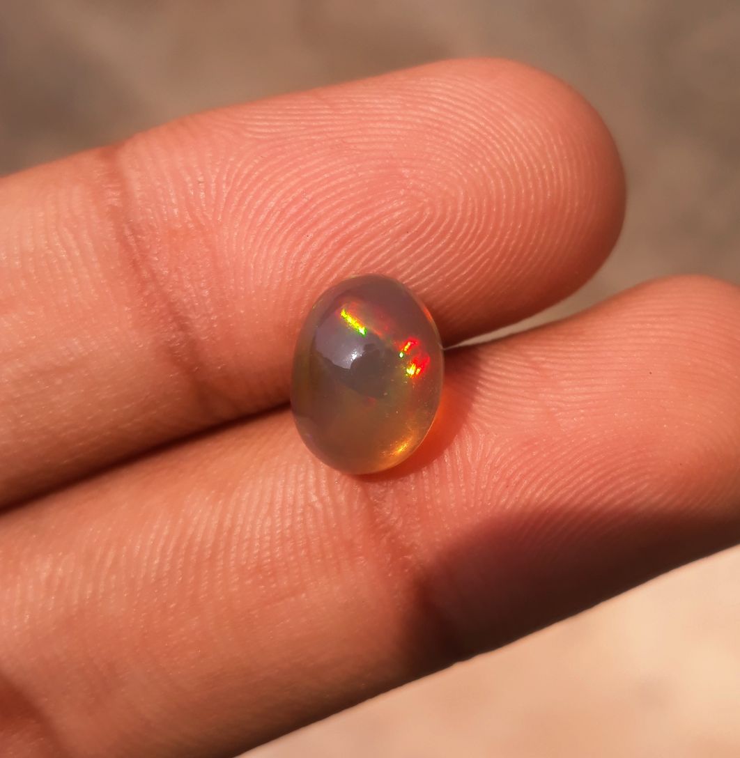 3.2ct AAA Quality Opal for Sale - White Fire Opal - Welo Opal - October Birthstone - 11x8mm