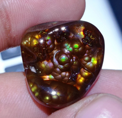 A Perfect Rare Mexican Fire Agate Carving - Agata De Fuego