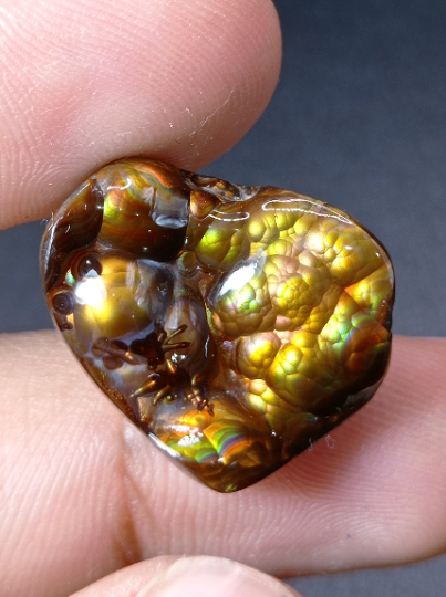 Elegant Rare Mexican Fire Agate Carving with Segenite Needles