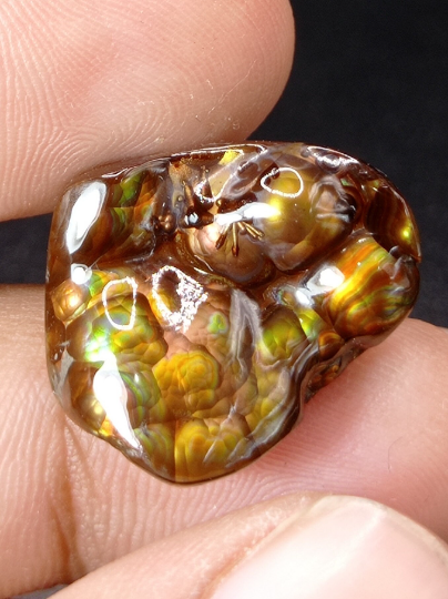 Elegant Rare Mexican Fire Agate Carving with Segenite Needles