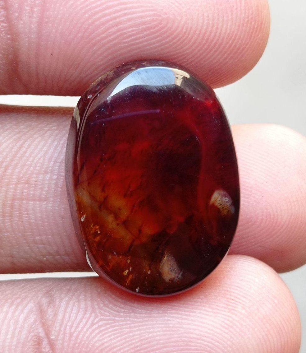 Red Agate - Sulaimani Aqeeq - 25x18x6mm