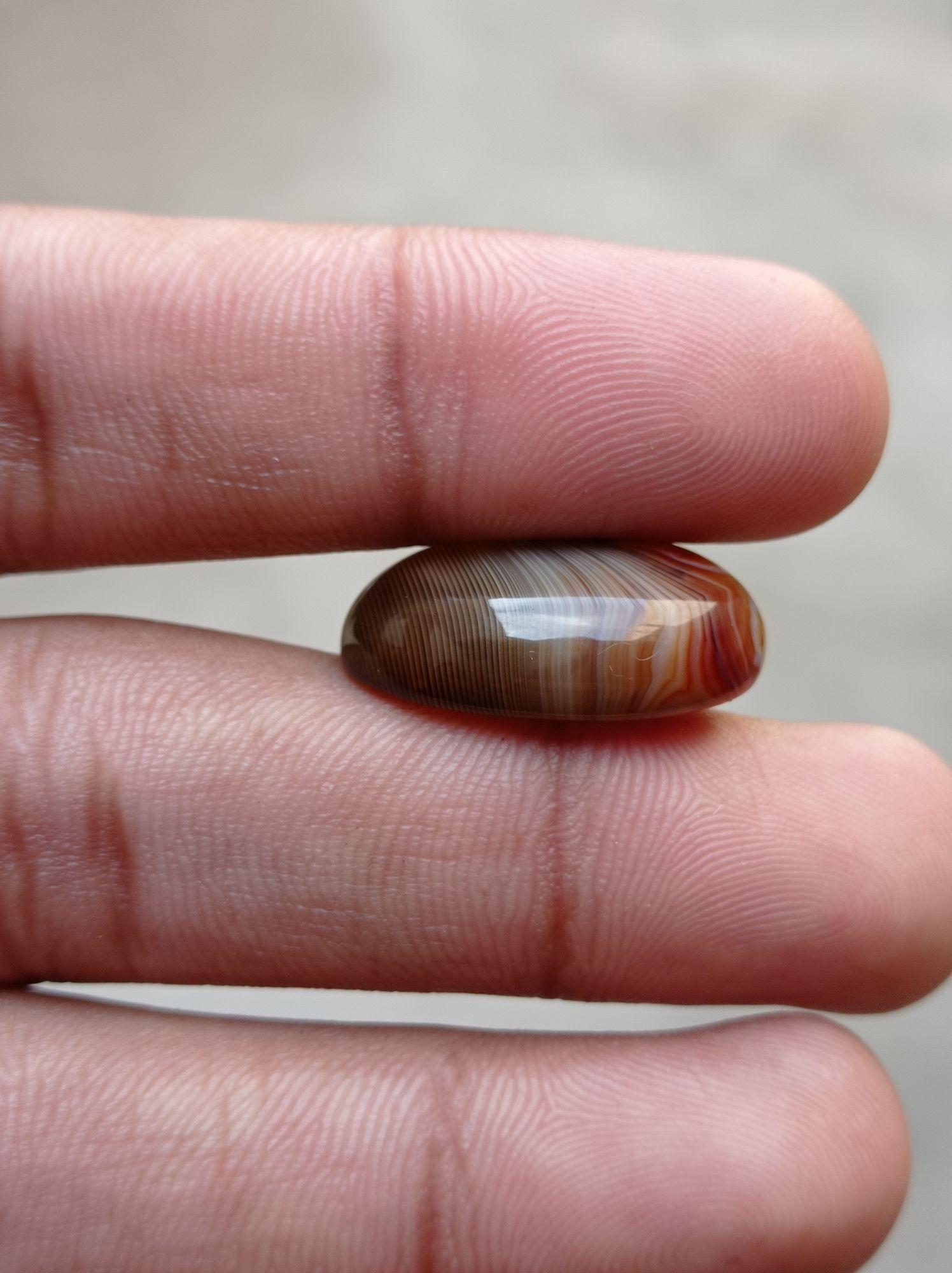 26ct Banded Agate - Sulaimani Aqeeq - 25x17mm